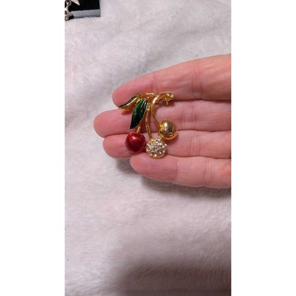 Vintage Cherry Trio Brooch Pin Gold Tone Red Enamel Pavé Crystal Rhinestone